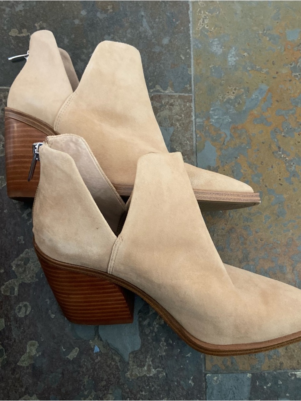 VINCE CAMUTO Ankle Booties in Beige Suede NWT 3 inch heel! Stylish and cute!